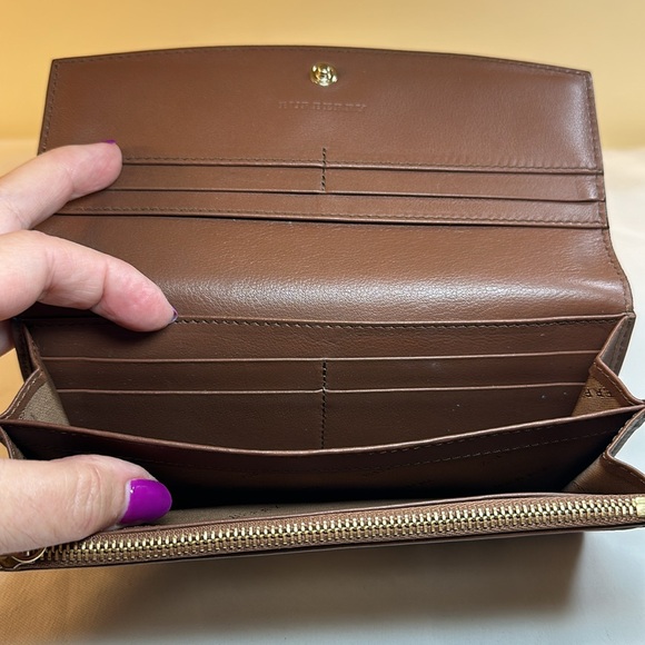 Burberry Long Wallet Tartan & Brown Leather, unbranded insert & Crossbody Chain - Picture 10 of 16